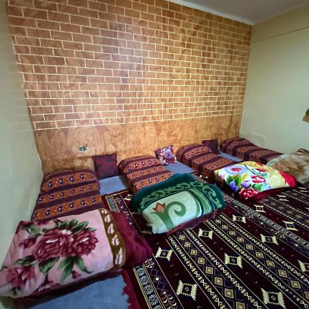 Petra Family House Bed & Breakfast ภายนอก รูปภาพ