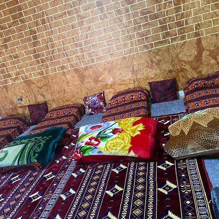 Petra Family House Bed & Breakfast ภายนอก รูปภาพ