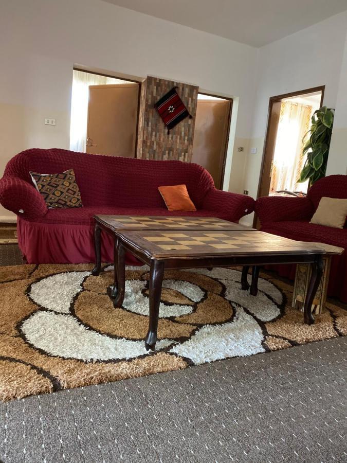 Petra Family House Bed & Breakfast ภายนอก รูปภาพ